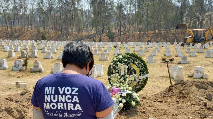 La Columna Rota / Feminicidio asesina todos los días a familias