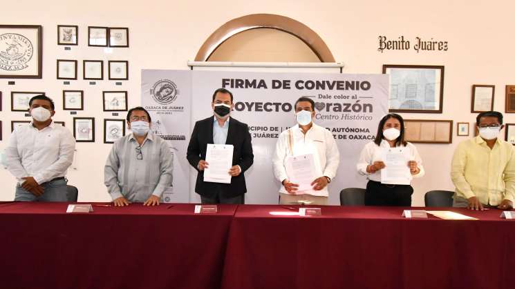 Ayuntamiento de Oaxaca y UABJO signan convenio 