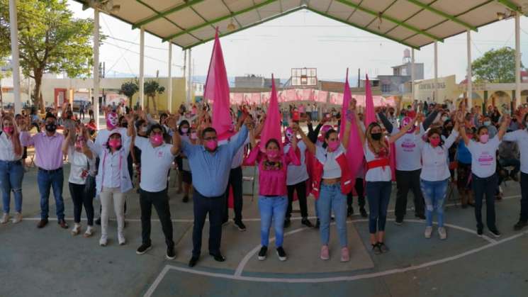 Es tiempo de trascender, es tiempo de fuerza por México: Karla G