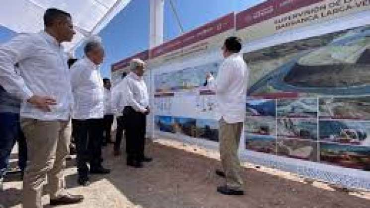 Supervisa AMLO obras en Oaxaca, ya soy oaxaqueño, expresa