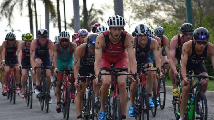 Tyler Mislawchuk conquista de nuevo Copa Mundial en Huatulco   