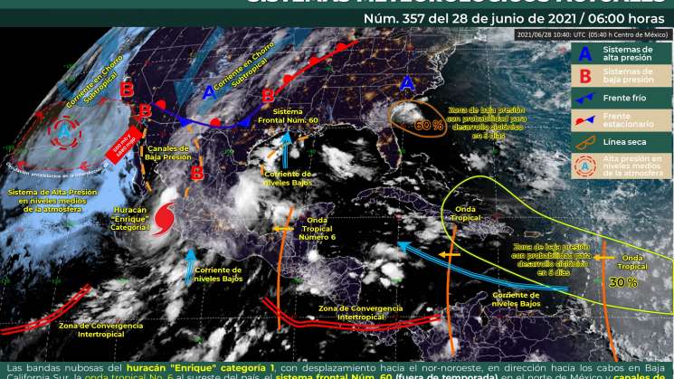 Onda tropical conbtibua creando lluvias en Oaxaca.-