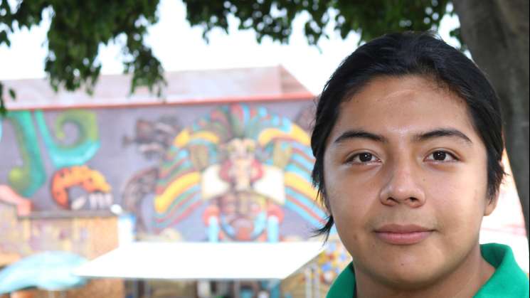 Estudiante de UTVCO gana Beca MEXPROTEC para estudiar en Francia