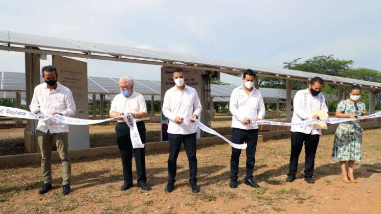 Inaugura AMH sistema fotovoltaico en Universidad del Istmo 