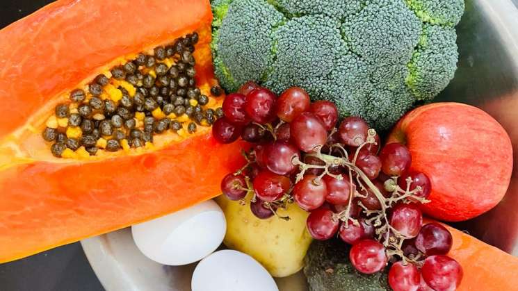 Durante fiestas decembrinas y fin de año, cuida tu alimentación