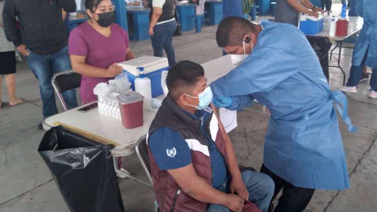 Concluye en Oaxaca aplicación de refuerzo a personal educativo