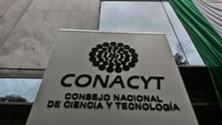 Falso, suspensión de becas en Conacyt por protestar o embarazo