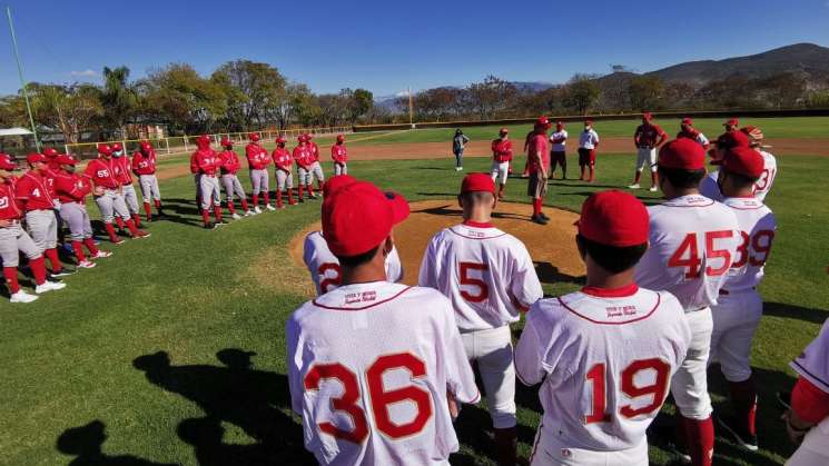 Reabre sus puertas la Academia de Beisbol Alfredo Harp Helú    