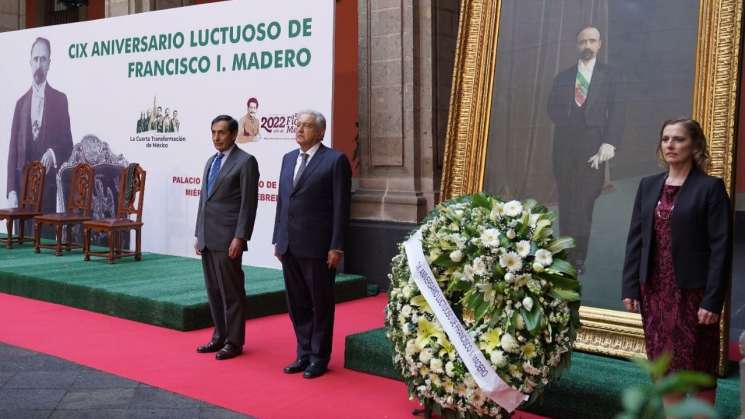 AMLO rinde homenaje luctuoso a Francisco I. Madero 