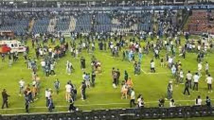  Pelea campal en Estadio Corregidora causa 22 heridos