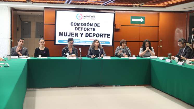 La Comisión de Deporte realizó la conferencia “Mujer y Deporte”  