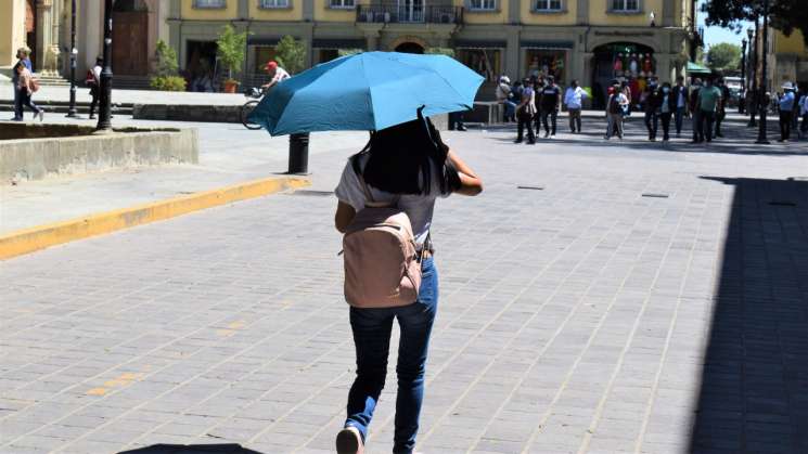 Calor intenso en regiones del Istmo, Costa, Sierra Sur y Mixteca