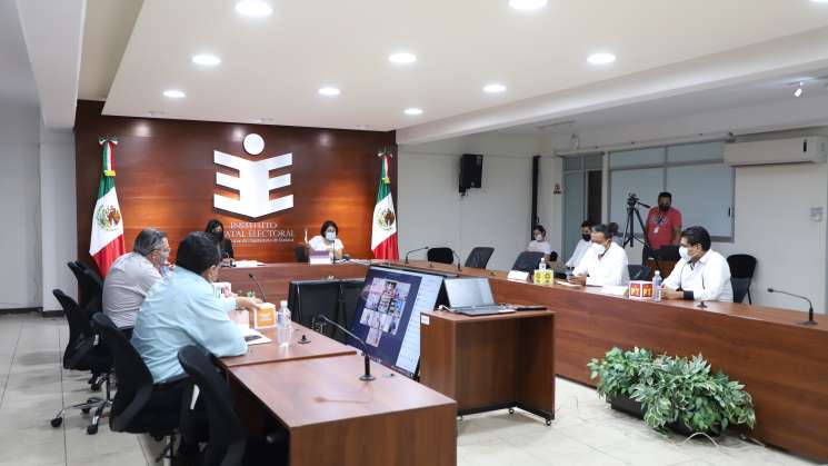 Aprueba IEEPCO siete candidaturas a la gubernatura de Oaxaca   