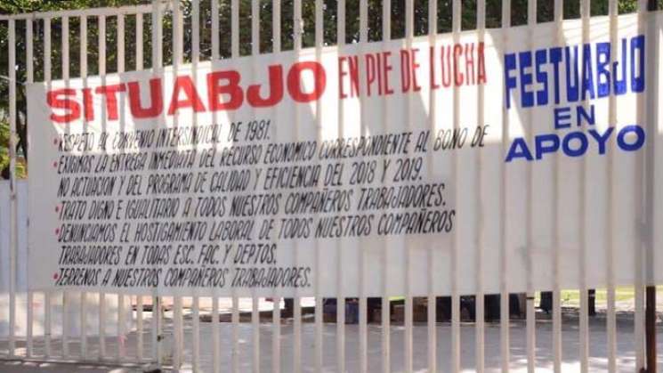  La UABJO, estalla paro de 12 Horas, STEUABJO cierra CU