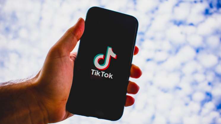 Demandan a TikTok  por muerte de una niña