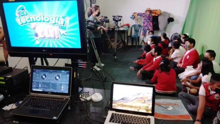  Imparte @prende.mx taller audiovisual a menores en  FIl Orizaba