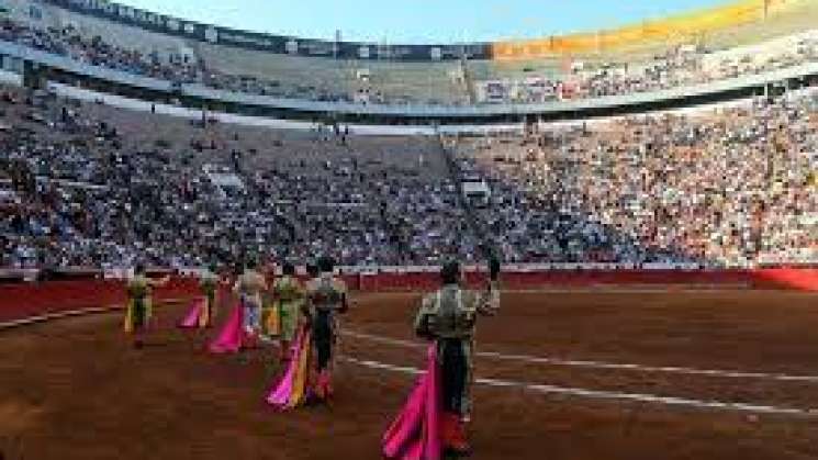  Corridas de toros en la Plaza México son suspendidas por Juez