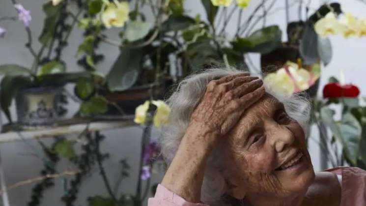 Elena Poniatowska: escribir es un acto de esperanza