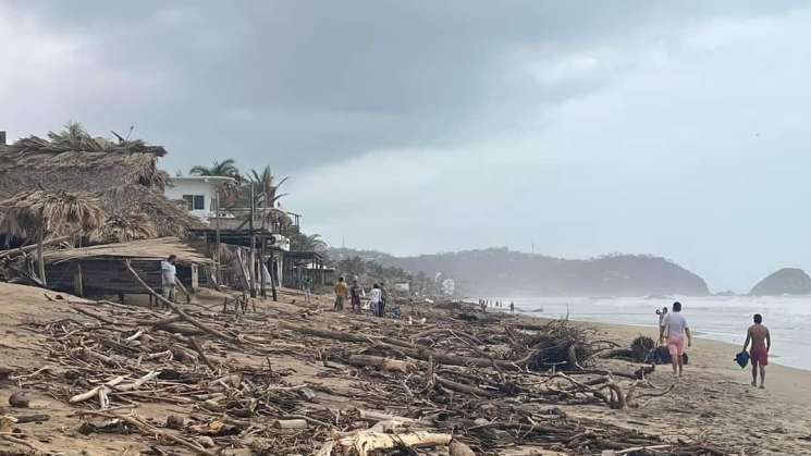 Siguen apoyos en zonas afectadas por el huracán “Ágatha”    