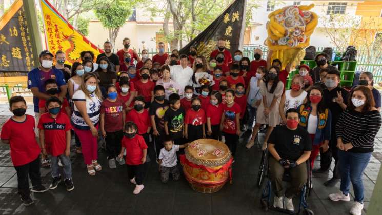 Disfrutan niños y adultos exhibición de Kung Fu en el CAPCE