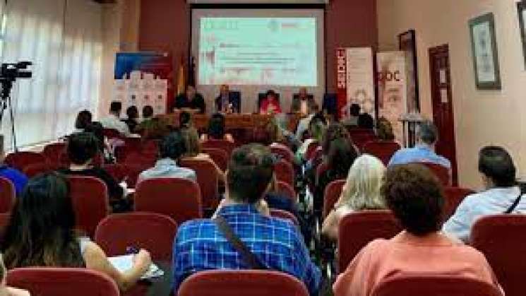 En “Día Internacional de los Archivos” realizan conferencia