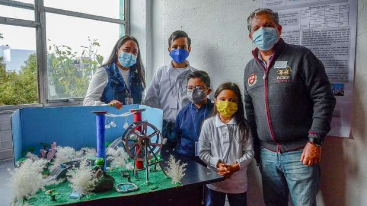 Inauguran1°Feria de Ciencias y Tecnologías para niños genio