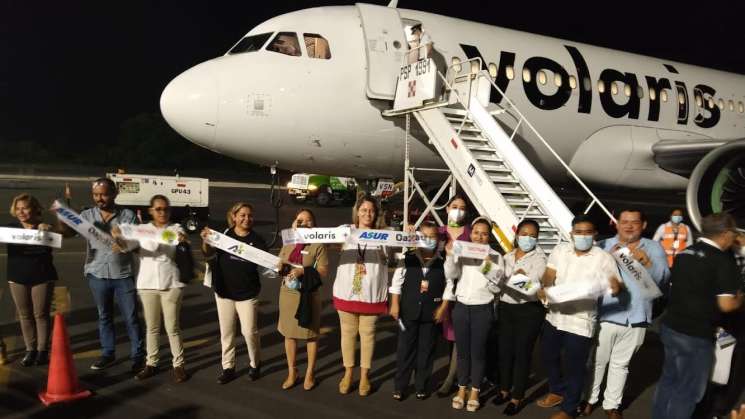 Inauguran Sectur Oaxaca y Volaris nueva ruta áerea a Huatulco 