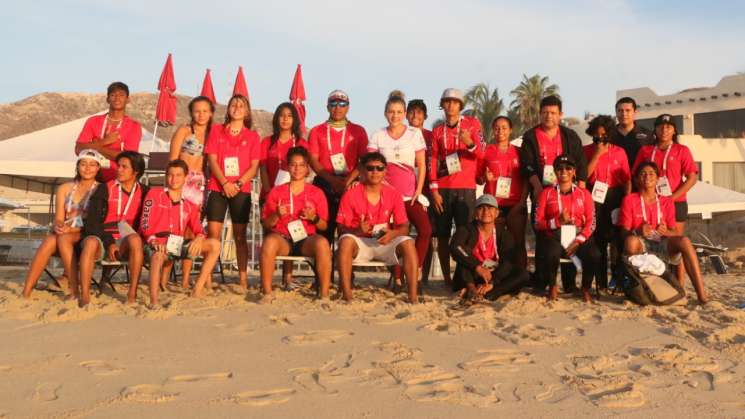 Oaxaca gana cuatro medallas en primer día del surfing en nacional