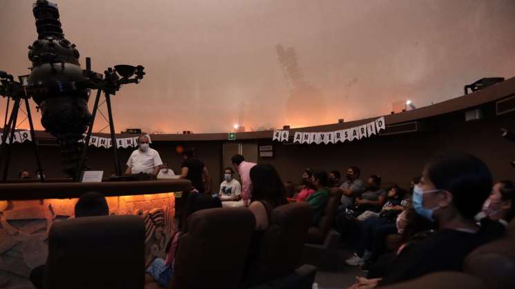 Culminan festejos por 46 aniversario del Planetario Nundehui 