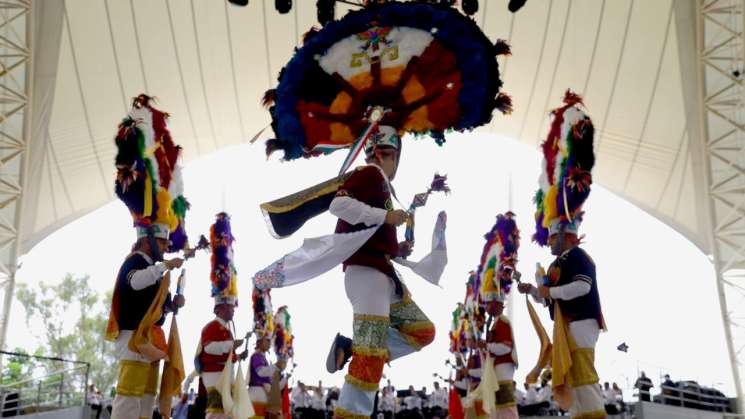 La Guelaguetza, mas viva que nunca! 