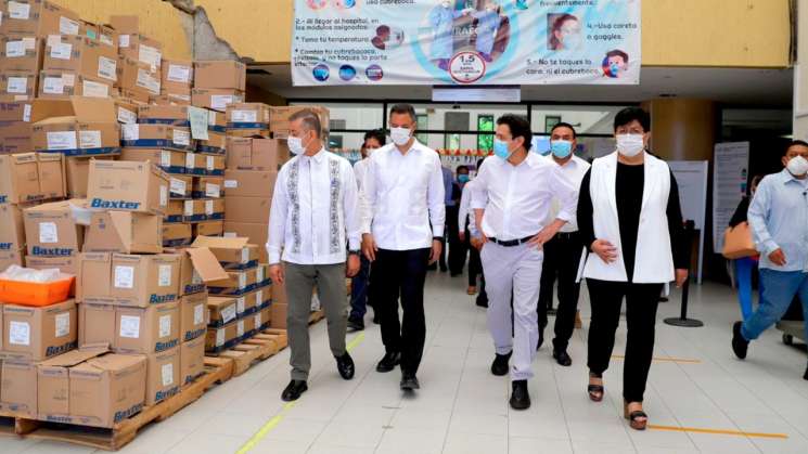 Alejandro Murat, Salomón Jara y jefes de Salud visita hospitales