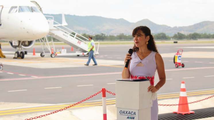 Inaugura Sectur Oaxaca nuevo vuelo al AIFA