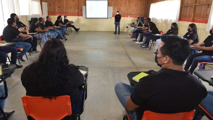 Prepara comunidad docente regreso a clases;en Oaxaca