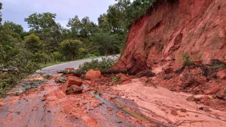 Unidades de CEPCO atienden afectaciones por lluvias