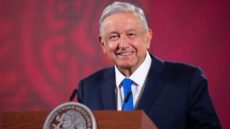 AMLO: México tendrá sistema de salud universal y gratuito