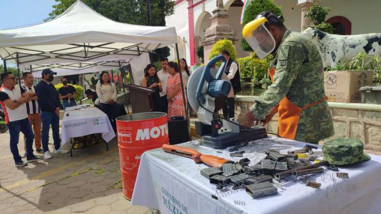 Clausura con éxito SSPO canje de armas en la Villa de Etla  