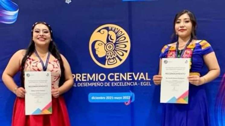 Reciben Premio EGEL CENEVAL egresadas de Enfermería UABJO 