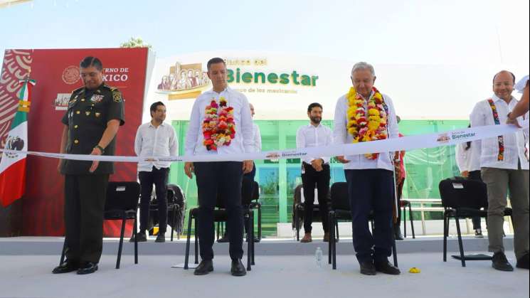 Inaugura AMLO sucursal 102 del Banco del Bienestar en Oaxaca