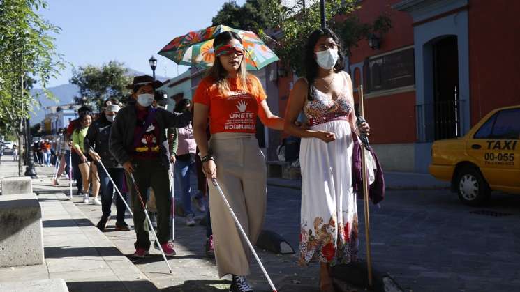 INJEO Oaxaca lleva a cabo “Caminata a Ciegas”  