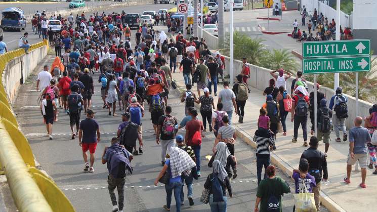 Caravana de venezolanos sale de Chiapas rumbo a Oaxaca 