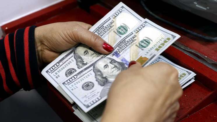 Alcanza el peso su mejor nivel ante el dólar