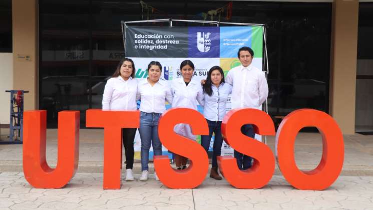 Alumnos de UTSS Oaxaca a concurso nacional  CONIES 2022