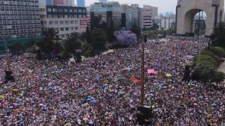 Inicia megamarcha encabezada por AMLO en CDMX