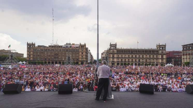 Con gran marcha y discurso,celebra AMLO 4 años de transformación 