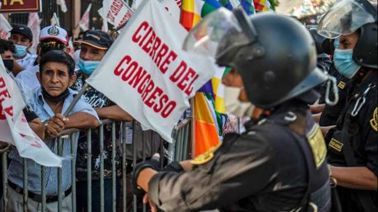 Tras protestas, decretan Estado de Emergencia en Perú