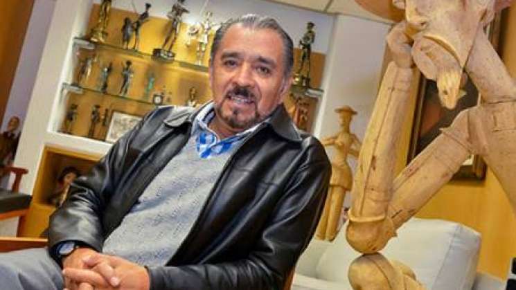 Lider de TELMEX Hernández Juárez cercenara aguinaldos a Jubilados