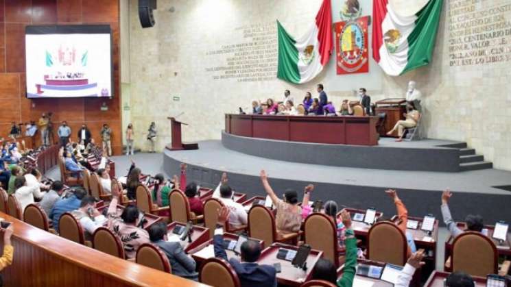 Pide Congreso local profesionalizar a policías municipales