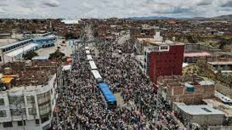 Miles de peruanos protestan en ‘Toma de Lima’ contra Boluarte 