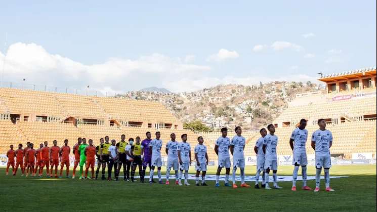 Alebrijes de Oaxaca ganan 4-0 a Correcaminos 