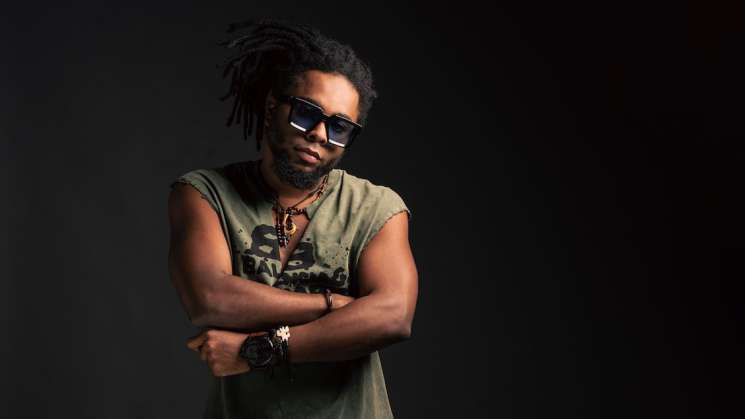 Luigui Bleand presenta “Zumba” con concepto musical de reggae pop